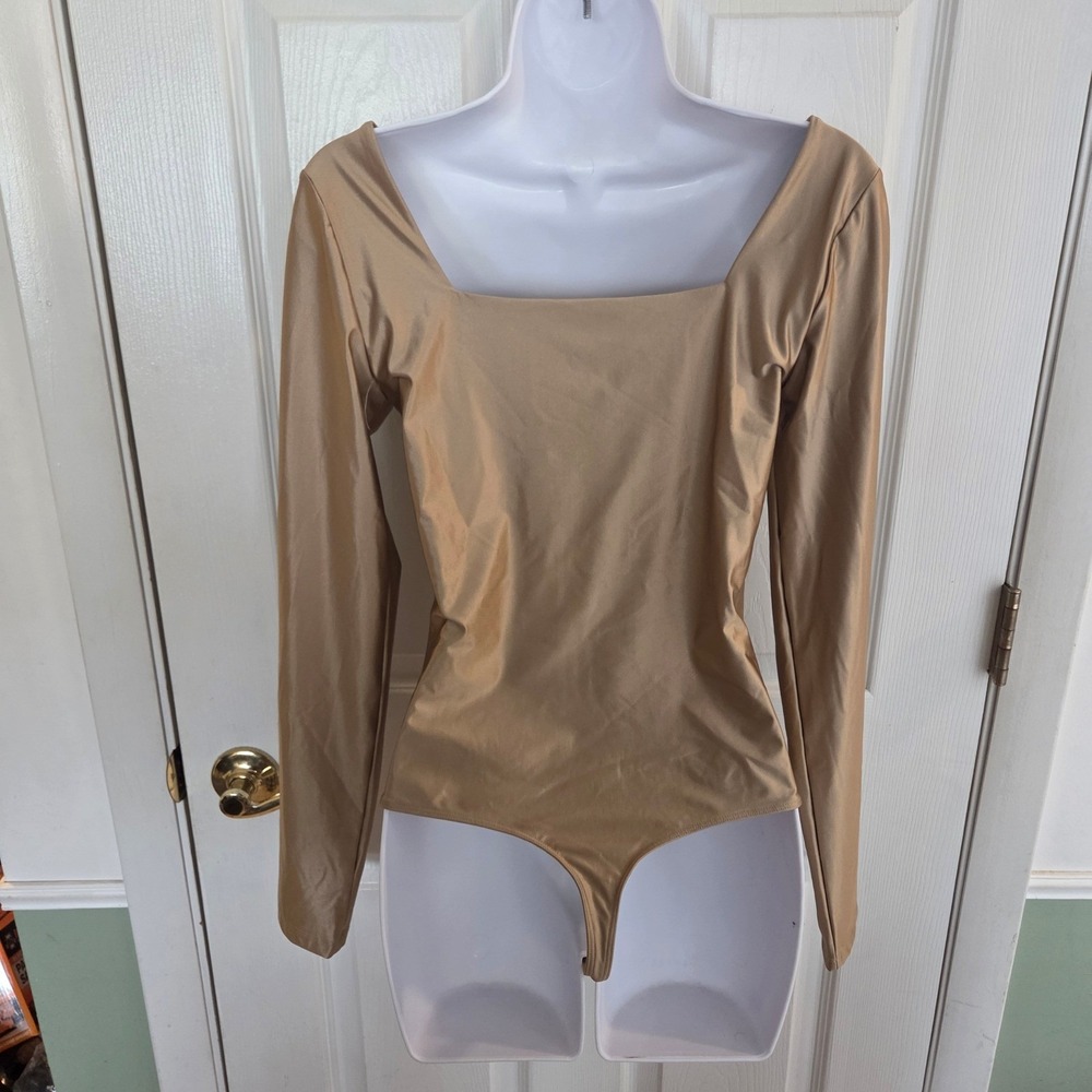 Babaton Contour Square Neck Long Sleeve One Piece Bodysuit Gold Tan Medium Satin - Picture 8 of 8